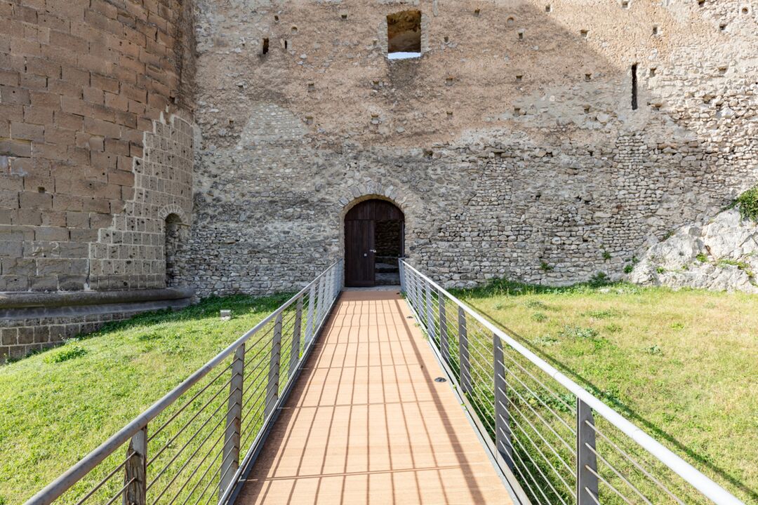 Castello di Lettere