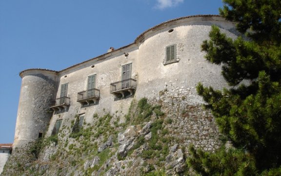 Macchiagodena