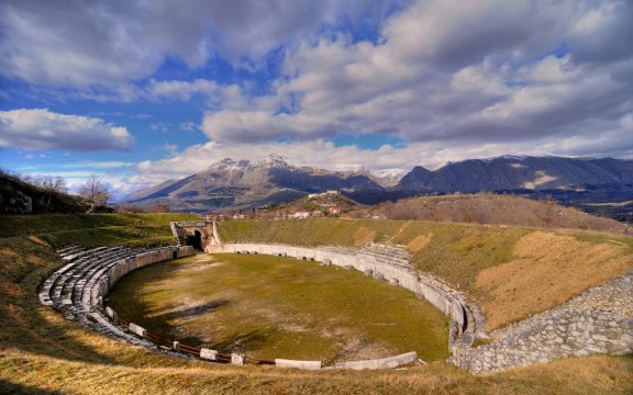 Massa d'Albe