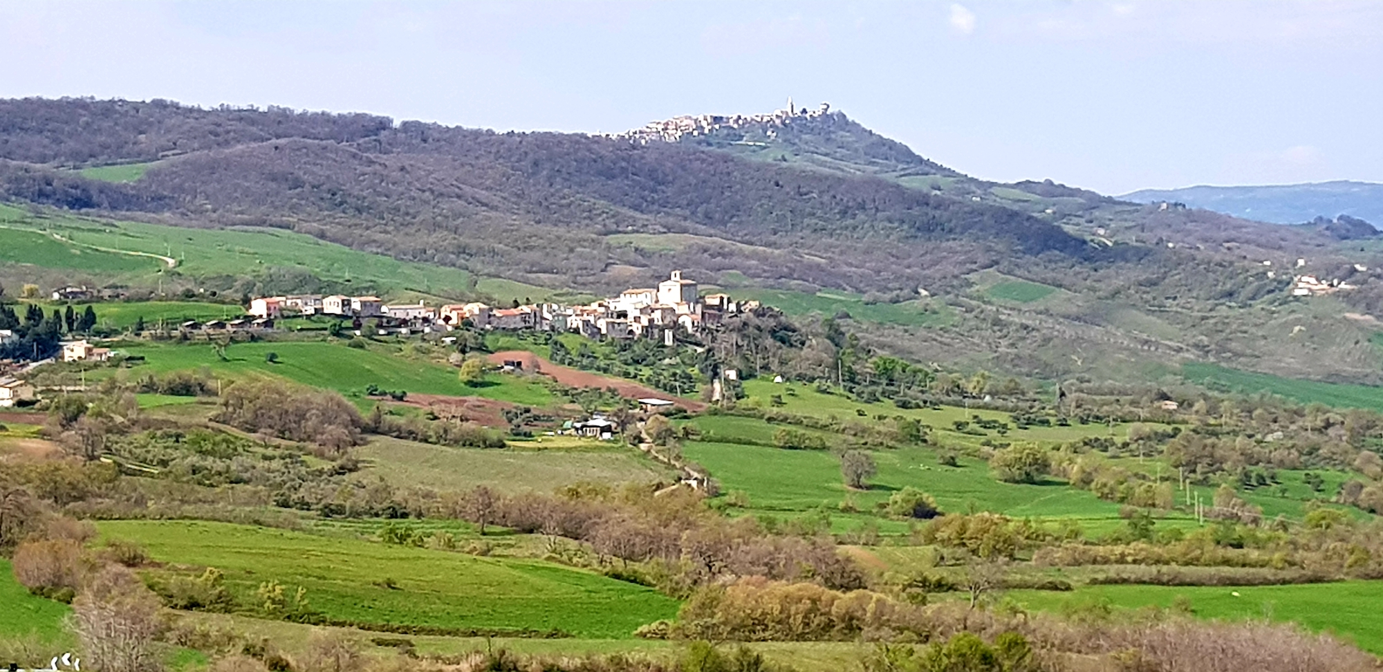 Centro storico con Museo all'aperto "Vis a Vis-fuoriluogo"