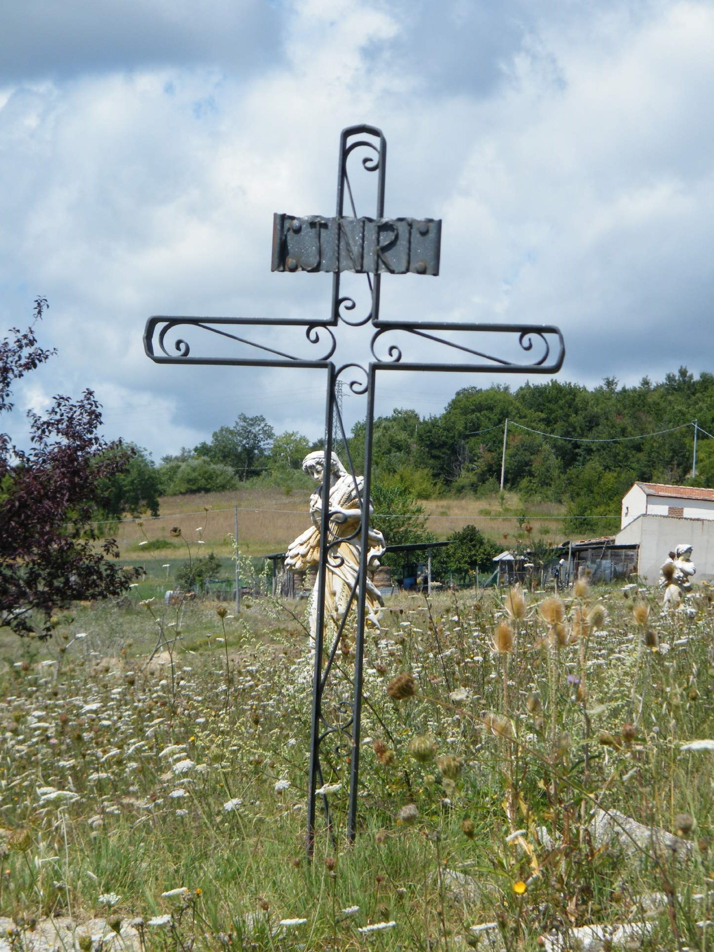 Croce viaria in ferro