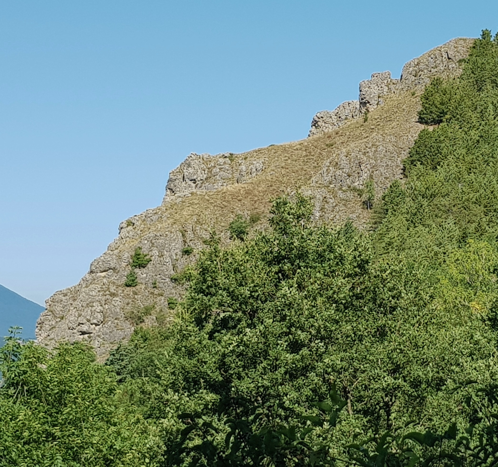 il massiccio roccioso la "Civita" di Duronia