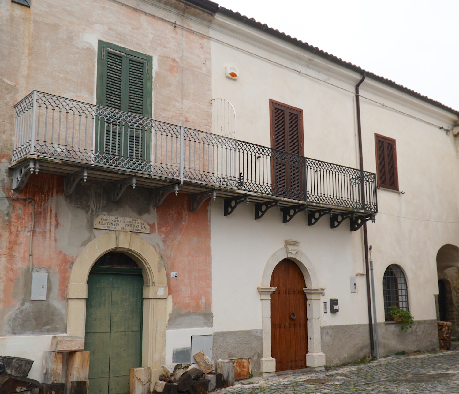 Palazzo Casa Alfonso Perrella