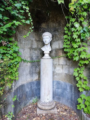 Parco delle Tombe di Virgilio e Leopardi
