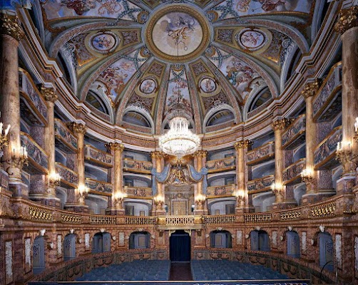 Teatrino di corte (Napoli)