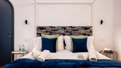 Via Port'Alba 19 - Eleonora Room