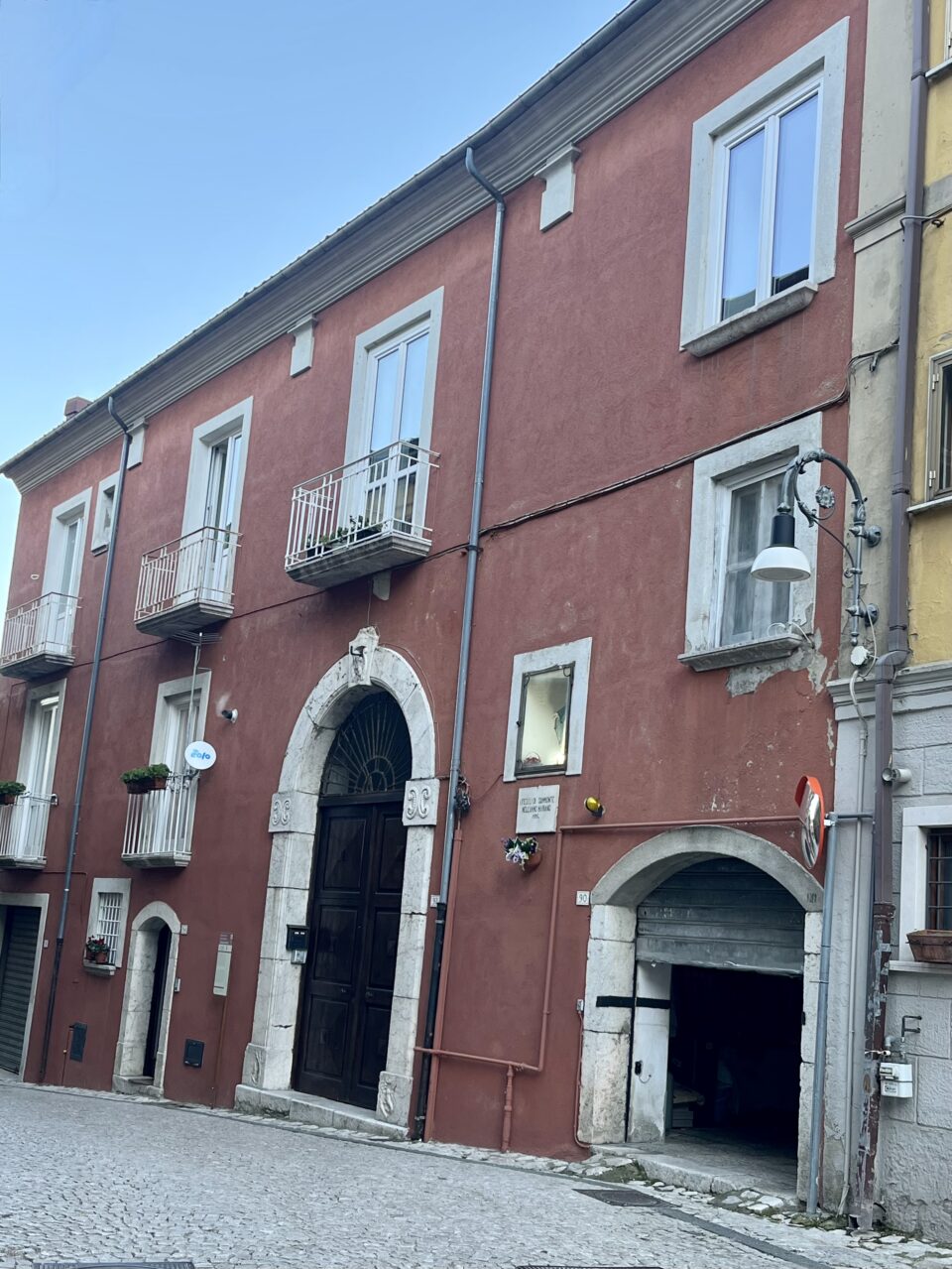 PALAZZO DEI SARACENI (secolo XI)